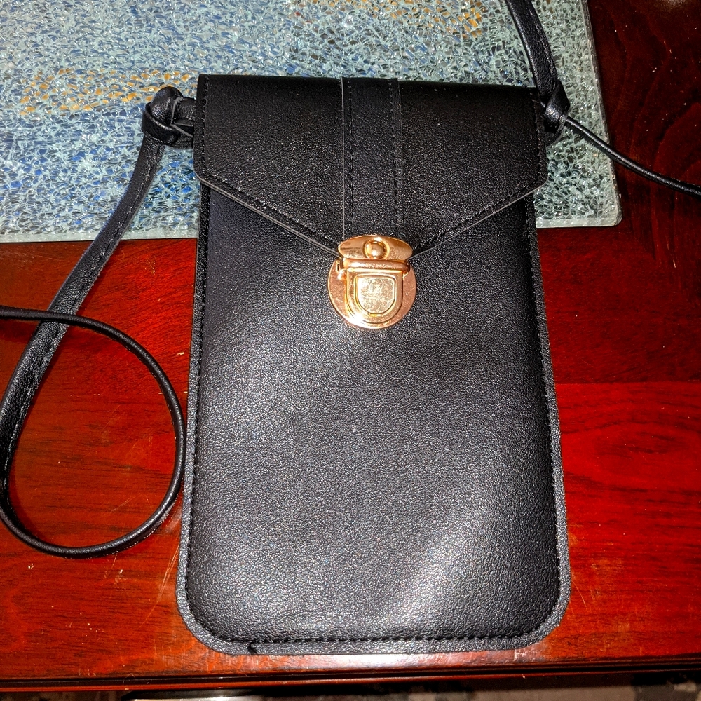 Crossbody bag